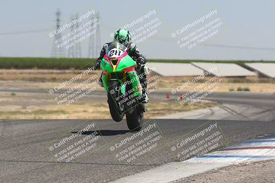 media/Aug-04-2024-TrackDaz (Sun) [[e1ff0814b6]]/Group A/12pm (Wheelie Bump)/